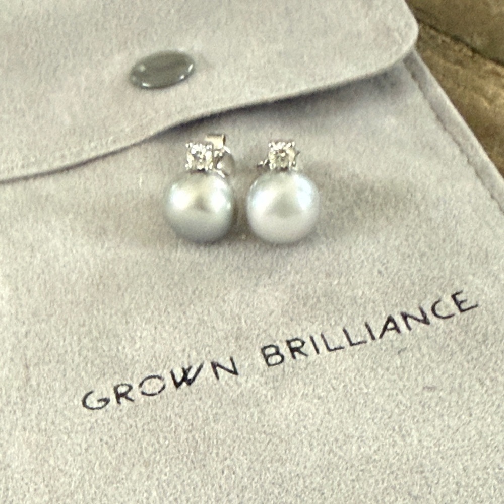 Silver Pearl and lab grown diamond earrings